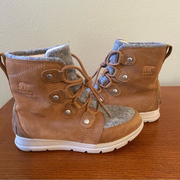 Sorel Explorer Joan Boots Women's 8 Tan and Grey Suede Waterproof Lace Up - Picture 3 of 9